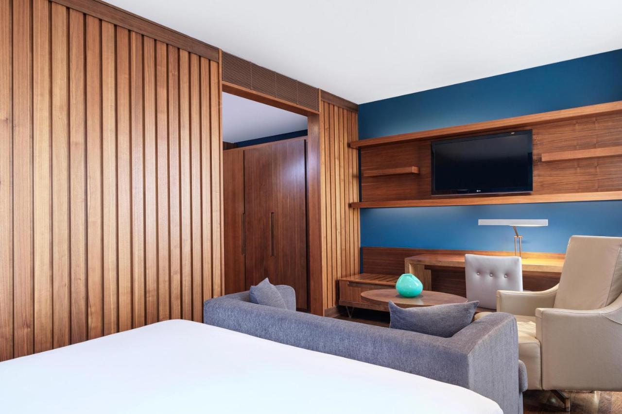 Metropol Palace, Otel Belgrad