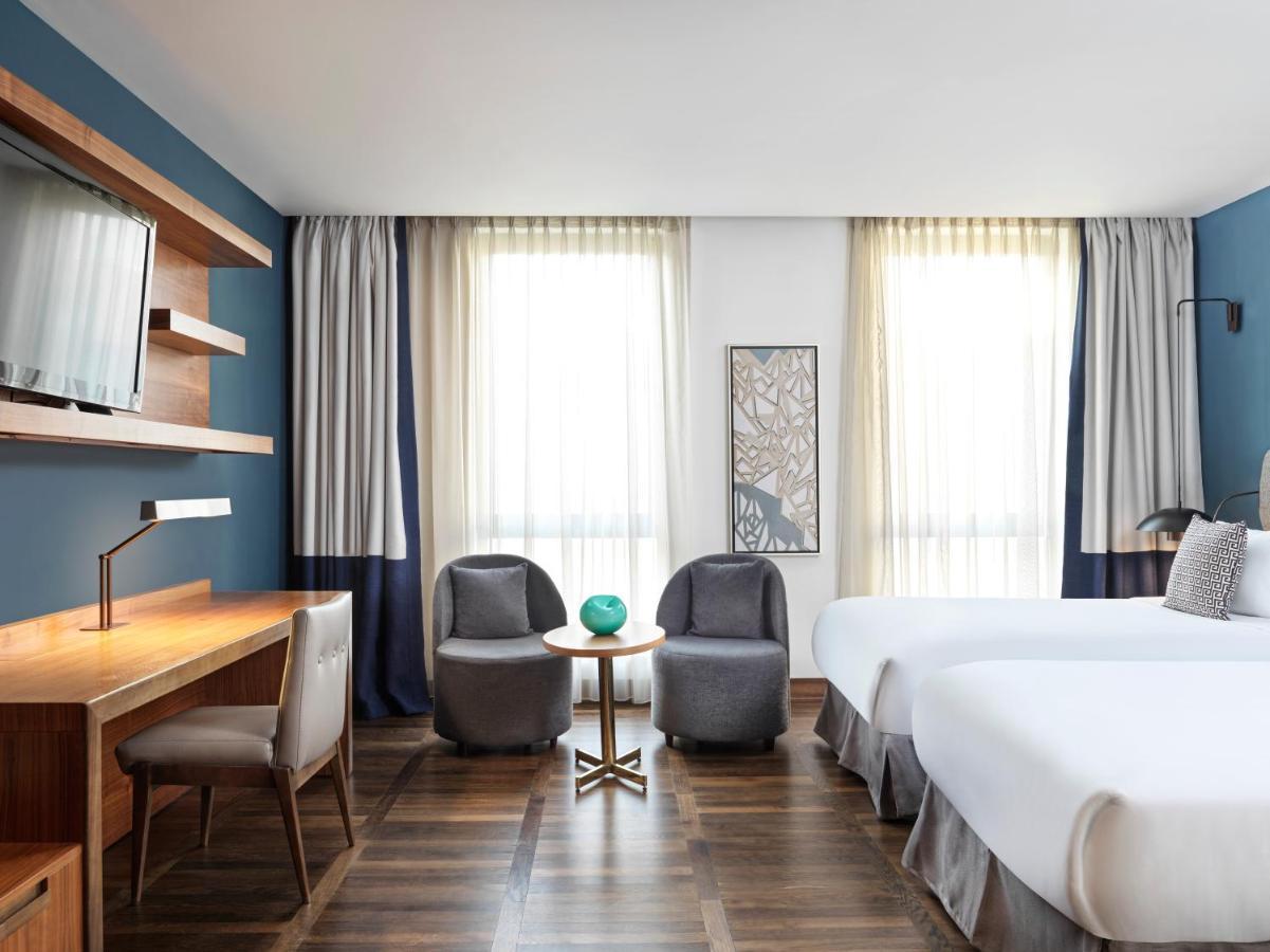 Metropol Palace, Otel 5*