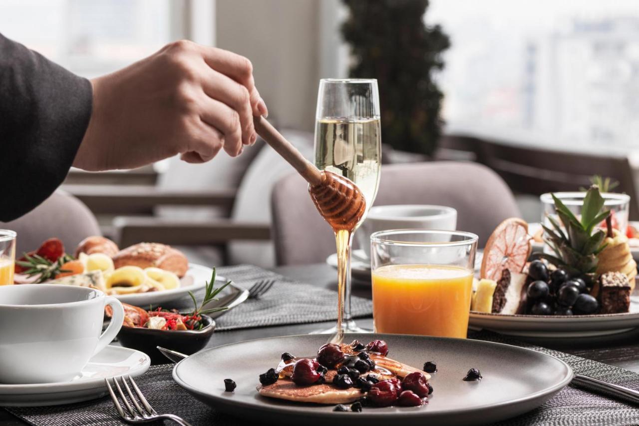 Metropol Palace, Hotel 5*